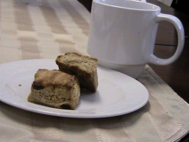 Cinnamon Honey Scones with Raisins