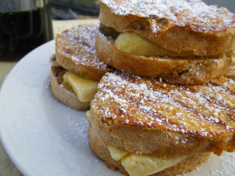 Amazingly Simple Stuffed French Toast