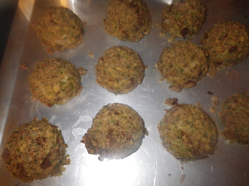Savory Cornbread Dressing