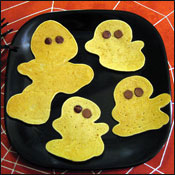Whole Wheat Pumpkin Pancake Ghosts