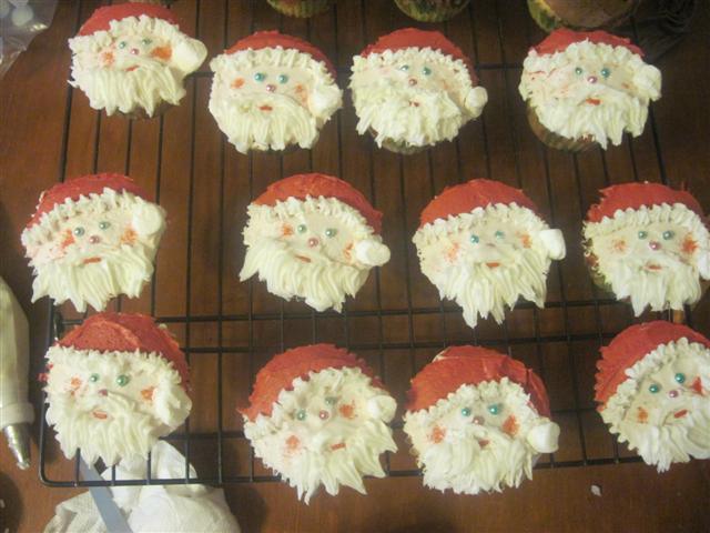 Santa Cupcakes