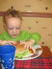 Turkey Burgers with Basil Mayonnaise